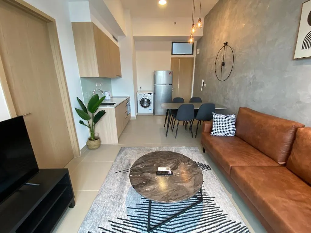 Nj Homestay @ Colony By Infinitum Kuala Lumpur Ma­lay­sia